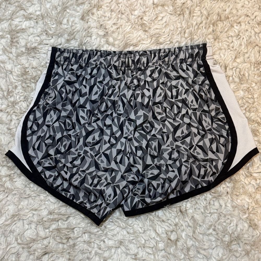 Nike Women's Dri-Fit Tempo‎ Running Shorts Size XS Small Geometric Print - Picture 3 of 9